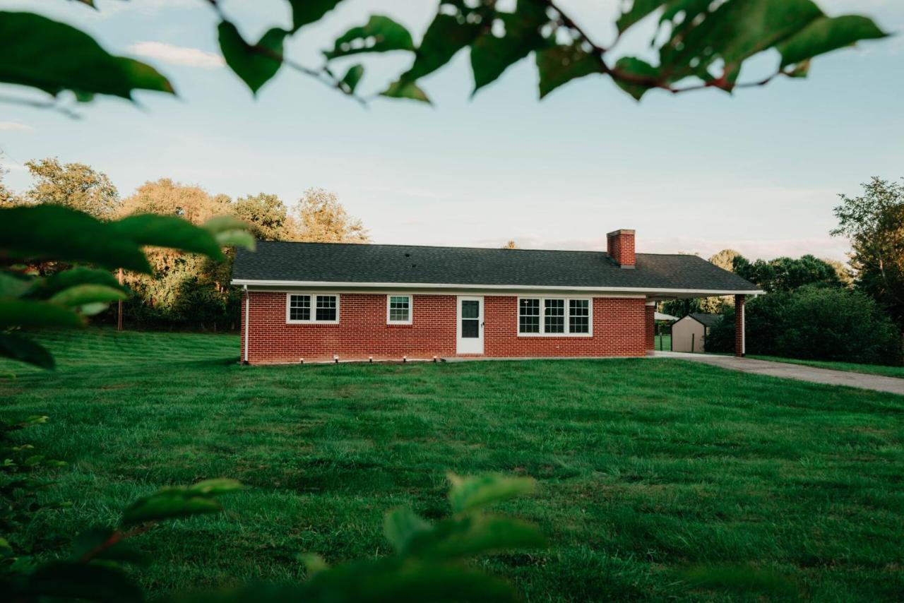 Mount Tabor Ranch Near Vt - King Bed/Fast Wi-Fi Villa Blacksburg Exterior photo